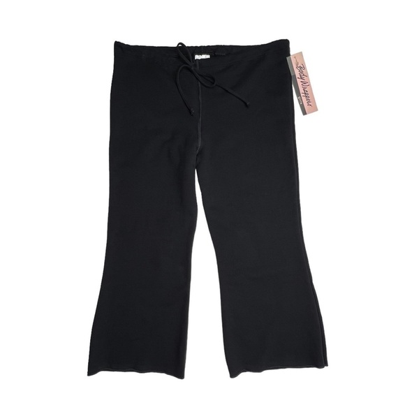 Body Wrappers Black Cropped Pants “Tumble” Girls Size 16 xl Sweatpants New NWT - Picture 2 of 7
